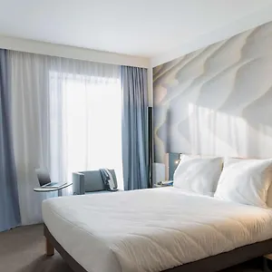 Отель Novotel Centre, Шарлеруа
