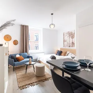  Appartamento Chic Proche Aeroport & Centre-ville