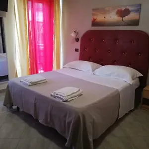https://stella-luna-calatabiano.sicilyhotelsitaly.net
