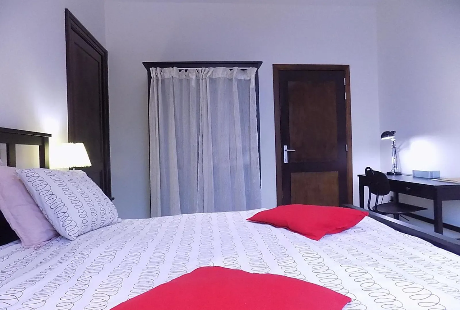 Apartament Maison Roosevelt - Charleroi Airport - Ideal Families